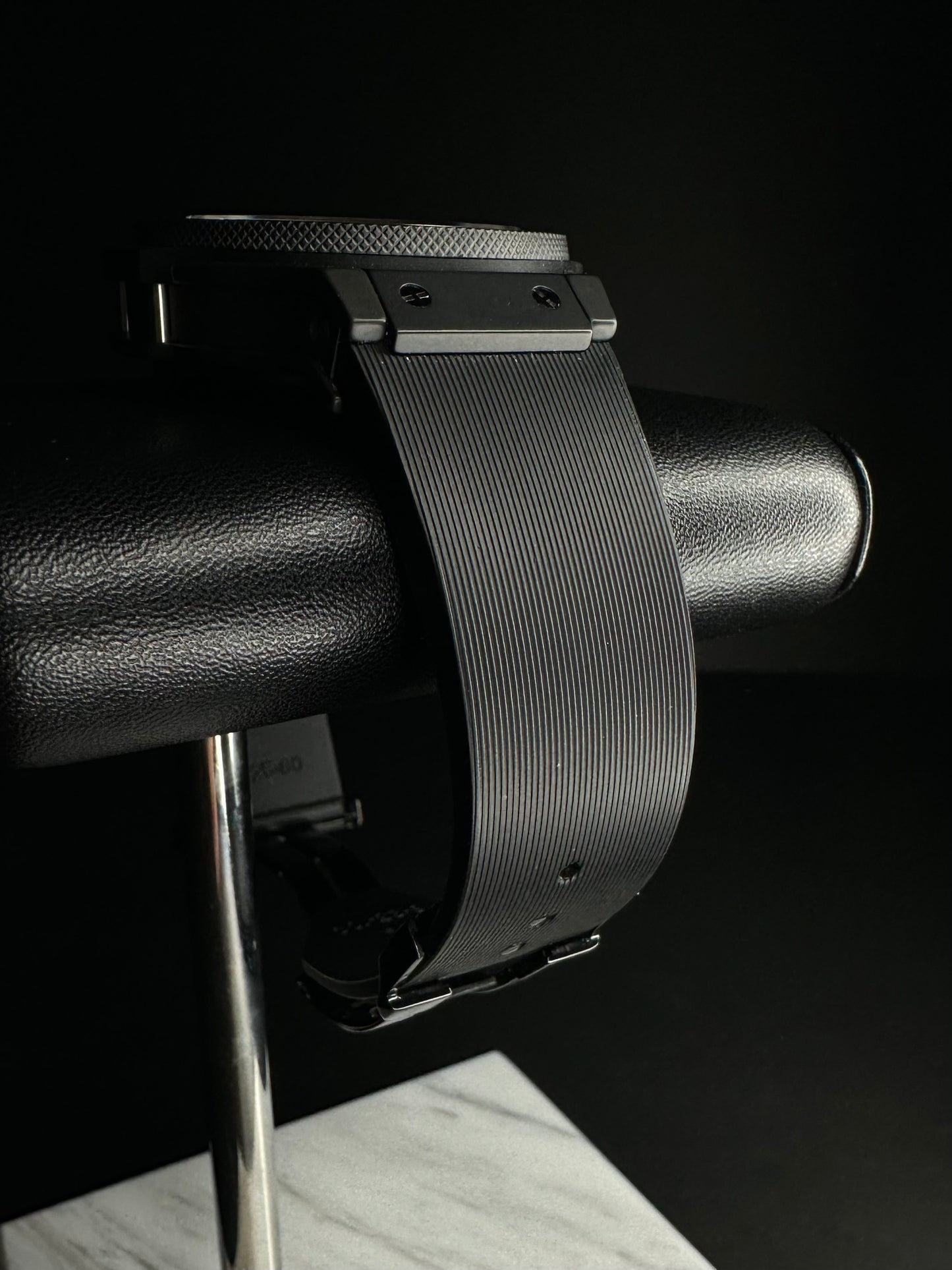 Hublot Big Bang Black Magic Chronograph Men's Black Watch - 301.CI.1770.RX