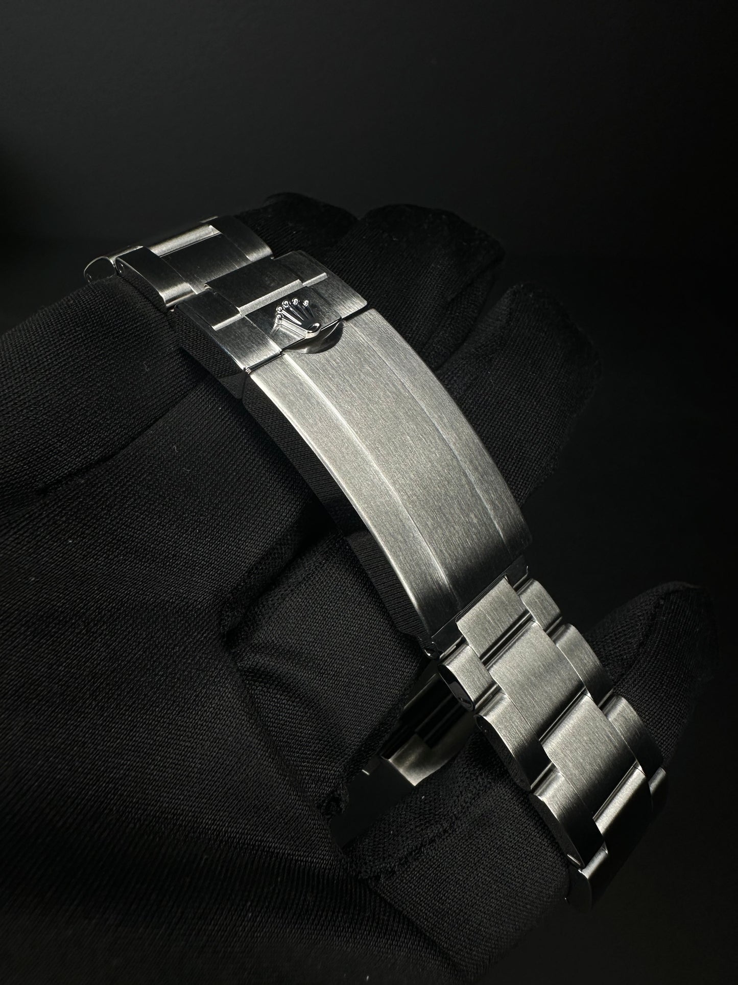Rolex Submariner No-Date 124060 Black Dial Mens Automatic Watch - 2024