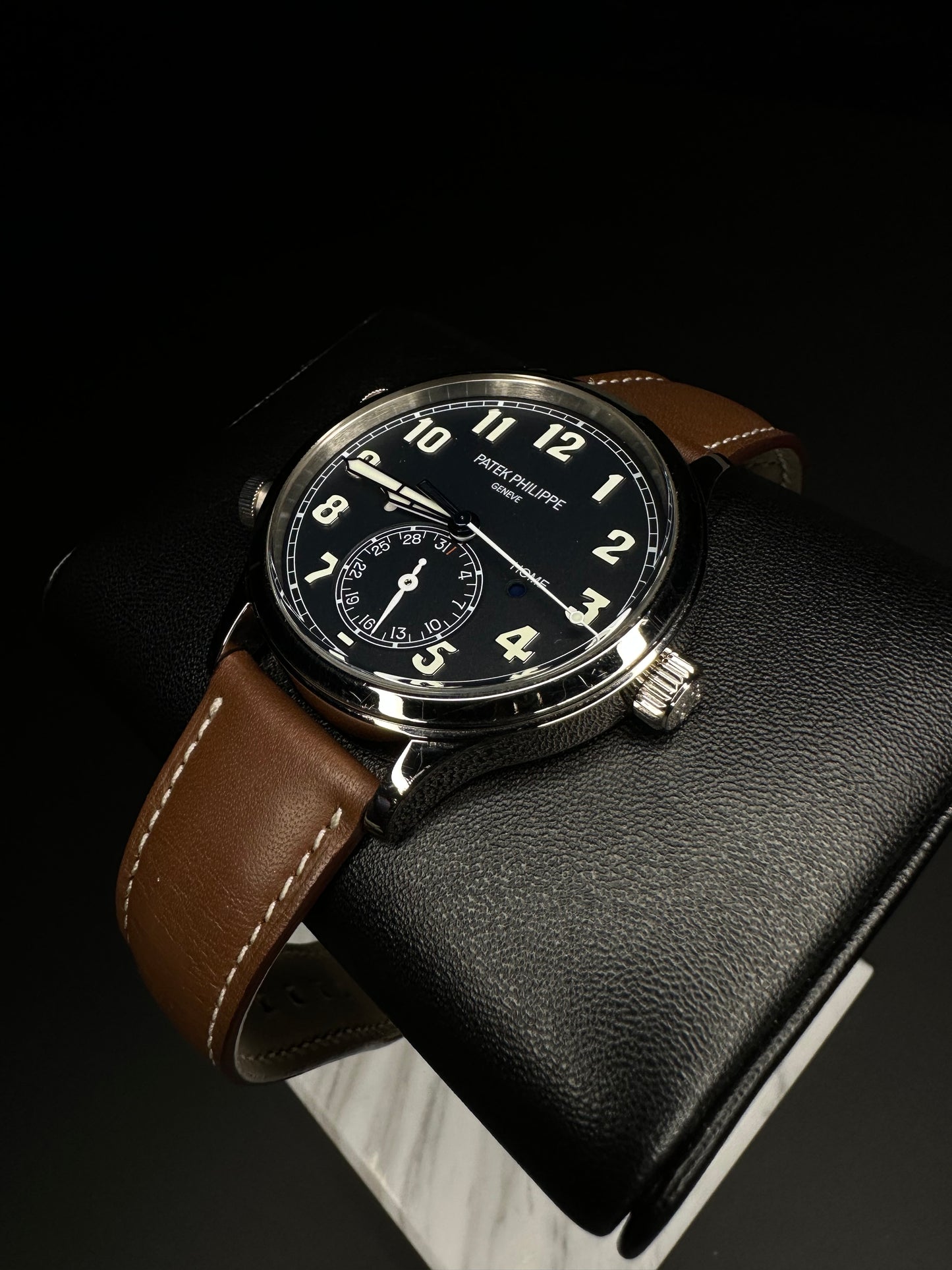Patek Philippe Calatrava Pilot Travel Time White Gold 5524G