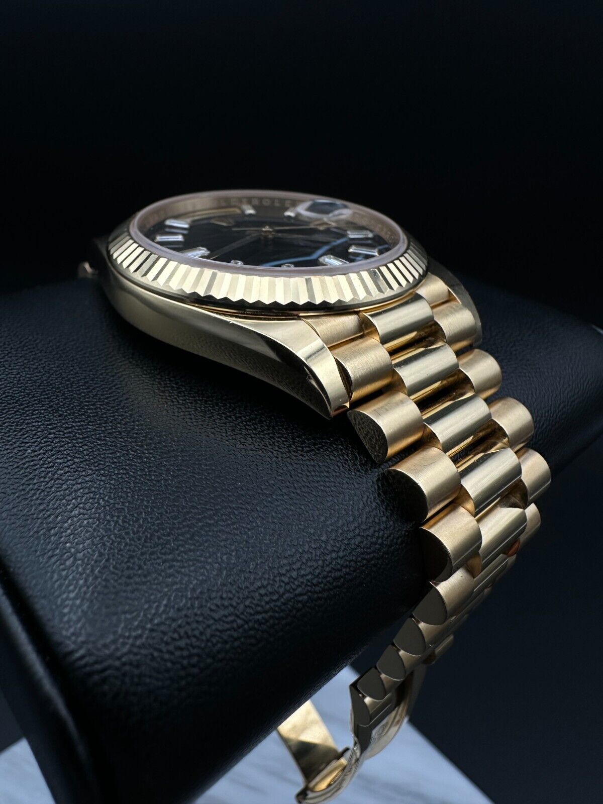 Rolex Day-Date 40mm 228238 Onyx Dial 18K Yellow Gold Automatic Watch - 2023