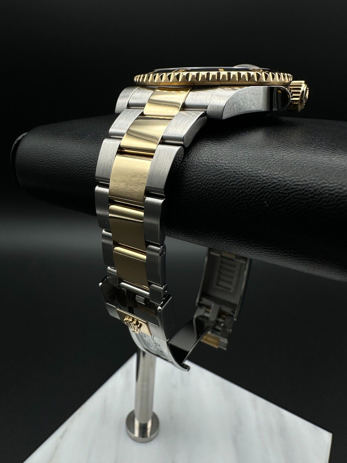 Rolex Submariner Date 116613LN 40mm Steel & Yellow Gold Oyster Bracelet - 2015