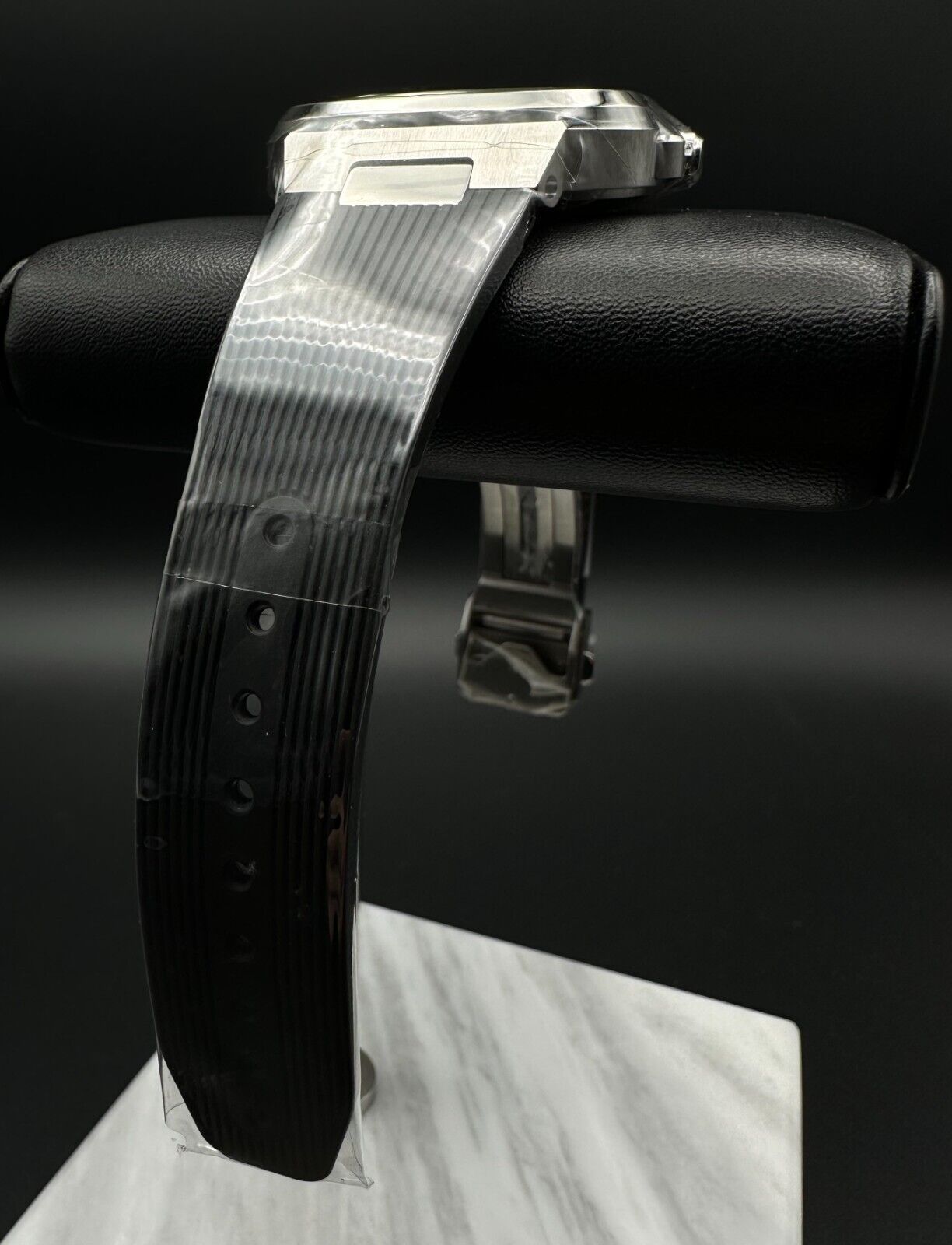 Bell & Ross BR-05 GMT Black Dial 41mm Automatic Watch BR05G-BL-ST/SRB - 2024