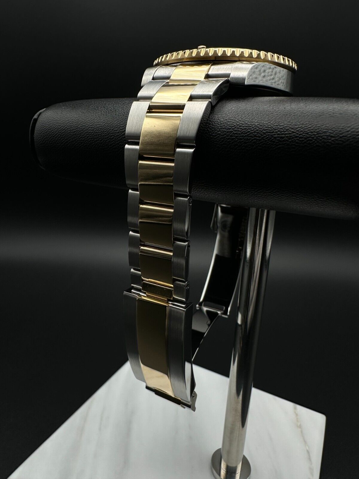 Rolex Submariner Date 116613LN 40mm Steel & Yellow Gold Oyster Bracelet - 2015