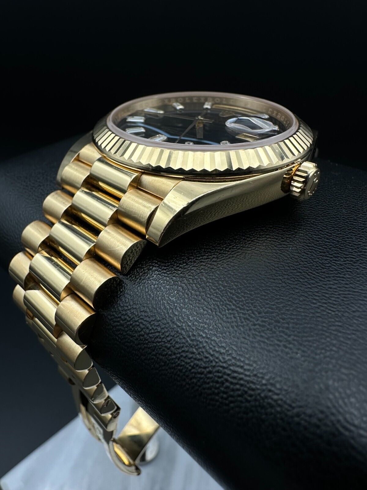 Rolex Day-Date 40mm 228238 Onyx Dial 18K Yellow Gold Automatic Watch - 2023