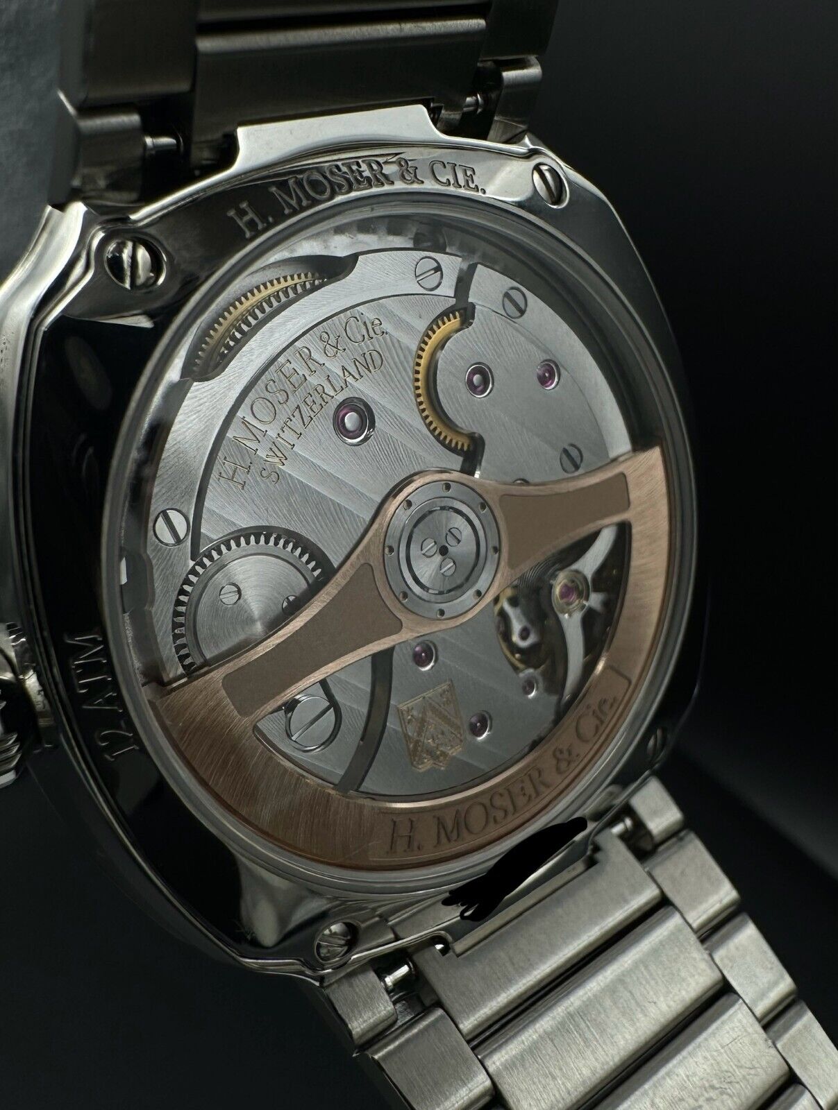 H. Moser & Cie Streamliner Centre Seconds 6200-1200 Green Dial Automatic Watch