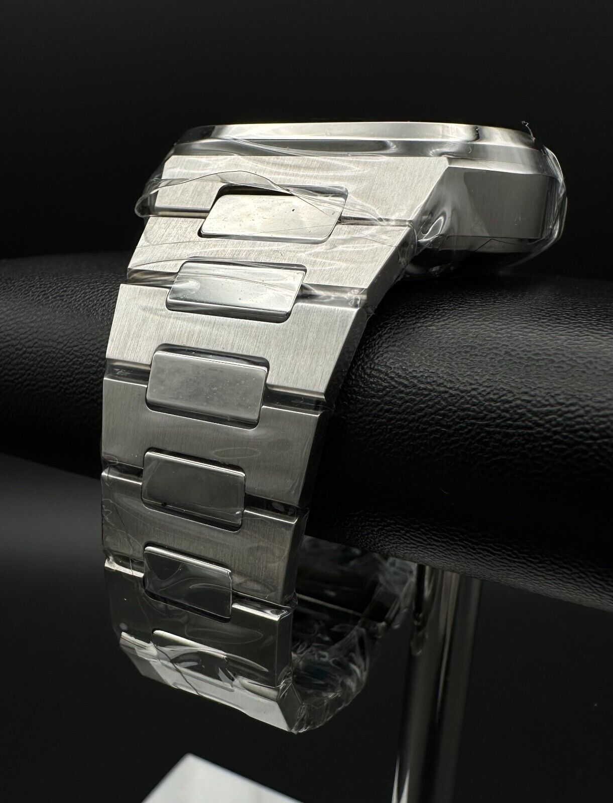 Bell & Ross BR-05 Chronograph 42mm Men's Watch BR05C-BLC-ST/SST - 2024