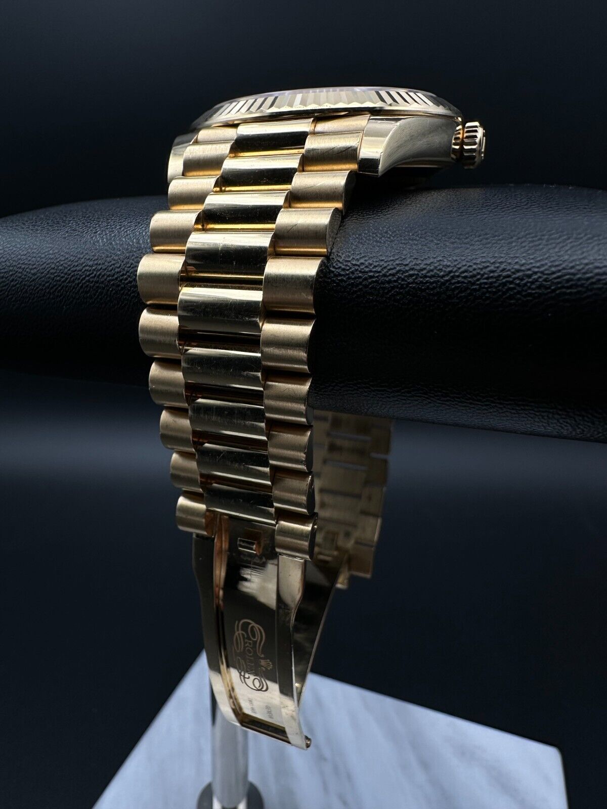 Rolex Day-Date 40mm 228238 Onyx Dial 18K Yellow Gold Automatic Watch - 2023