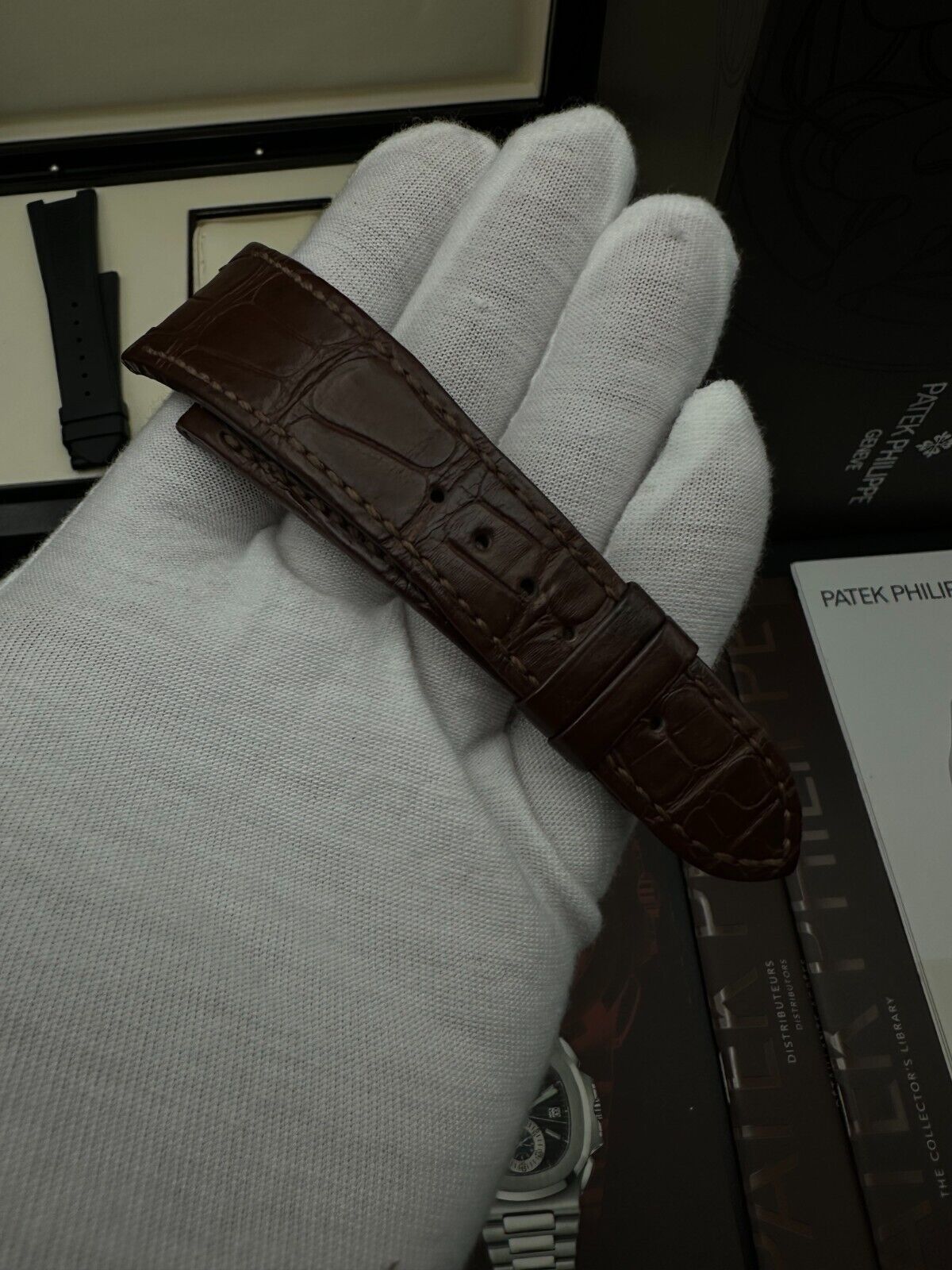 Patek Philippe Nautilus Chronograph Date 5980R-001 18K Rose Gold Watch - 2016