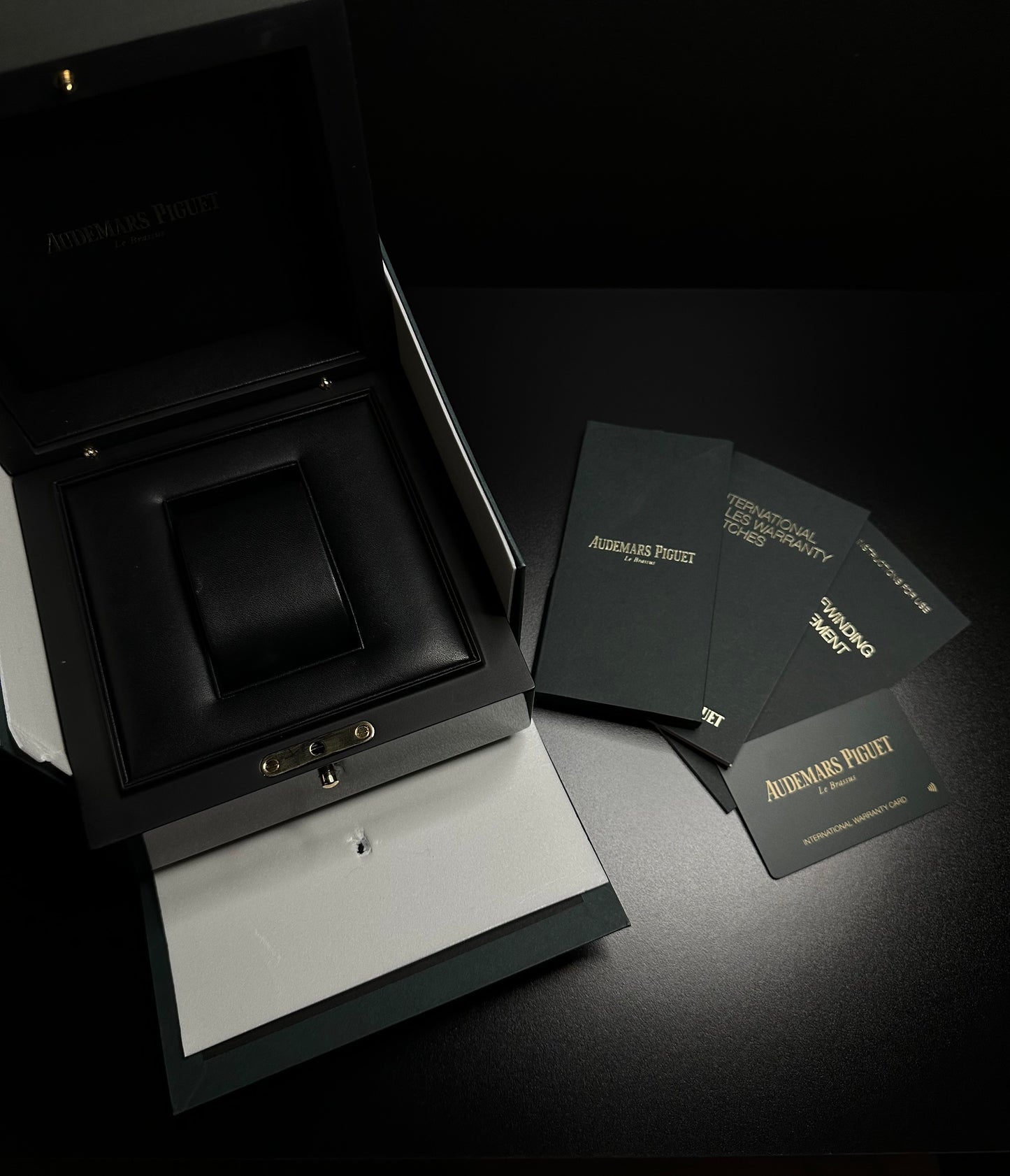 Audemars Piguet Royal Oak Black Dial 15500ST