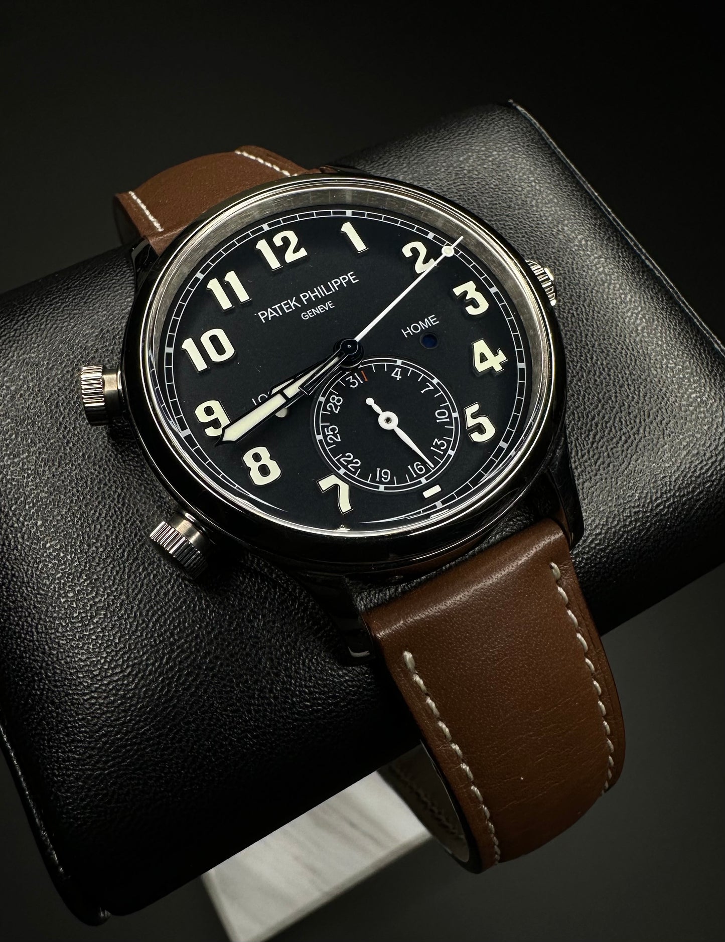 Patek Philippe Calatrava Pilot Travel Time White Gold 5524G