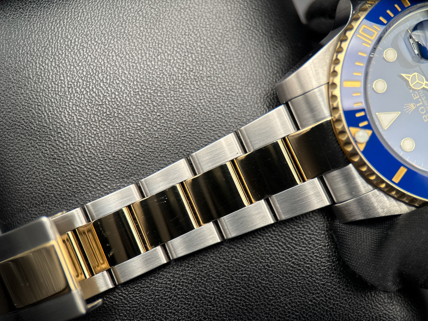 Rolex Submariner Date 116613LB Bluesy 40mm Blue Dial Automatic Watch - 2018