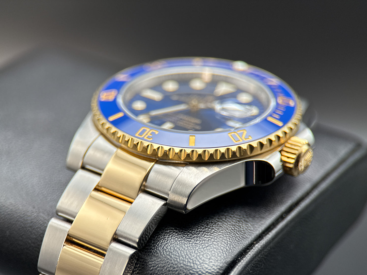 Rolex Submariner Date 116613LB Bluesy 40mm Blue Dial Automatic Watch - 2018