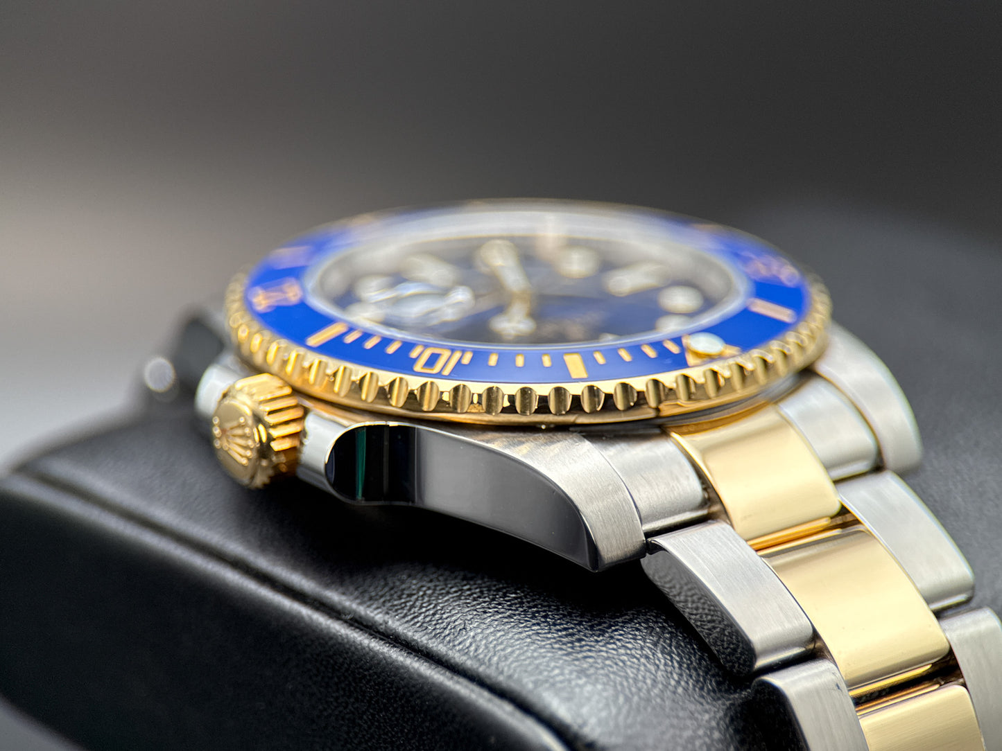 Rolex Submariner Date 116613LB Bluesy 40mm Blue Dial Automatic Watch - 2018