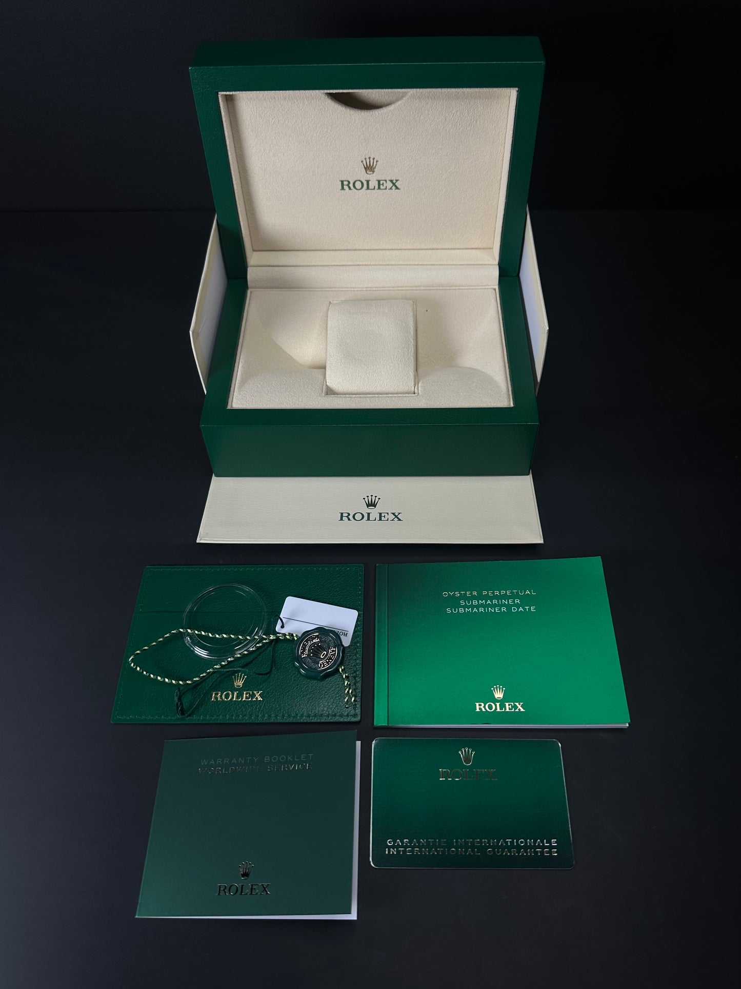 Rolex Submariner No-Date 124060 Black Dial Mens Automatic Watch - 2024