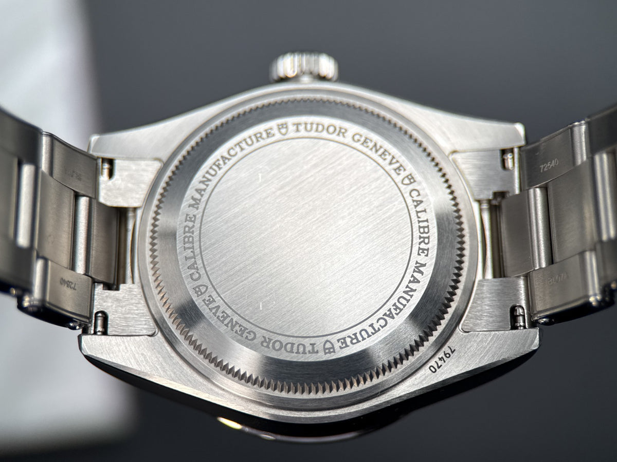 Tudor Black Bay Pro 79470-0004 Polar Dial 2025 - photo 6 of 11