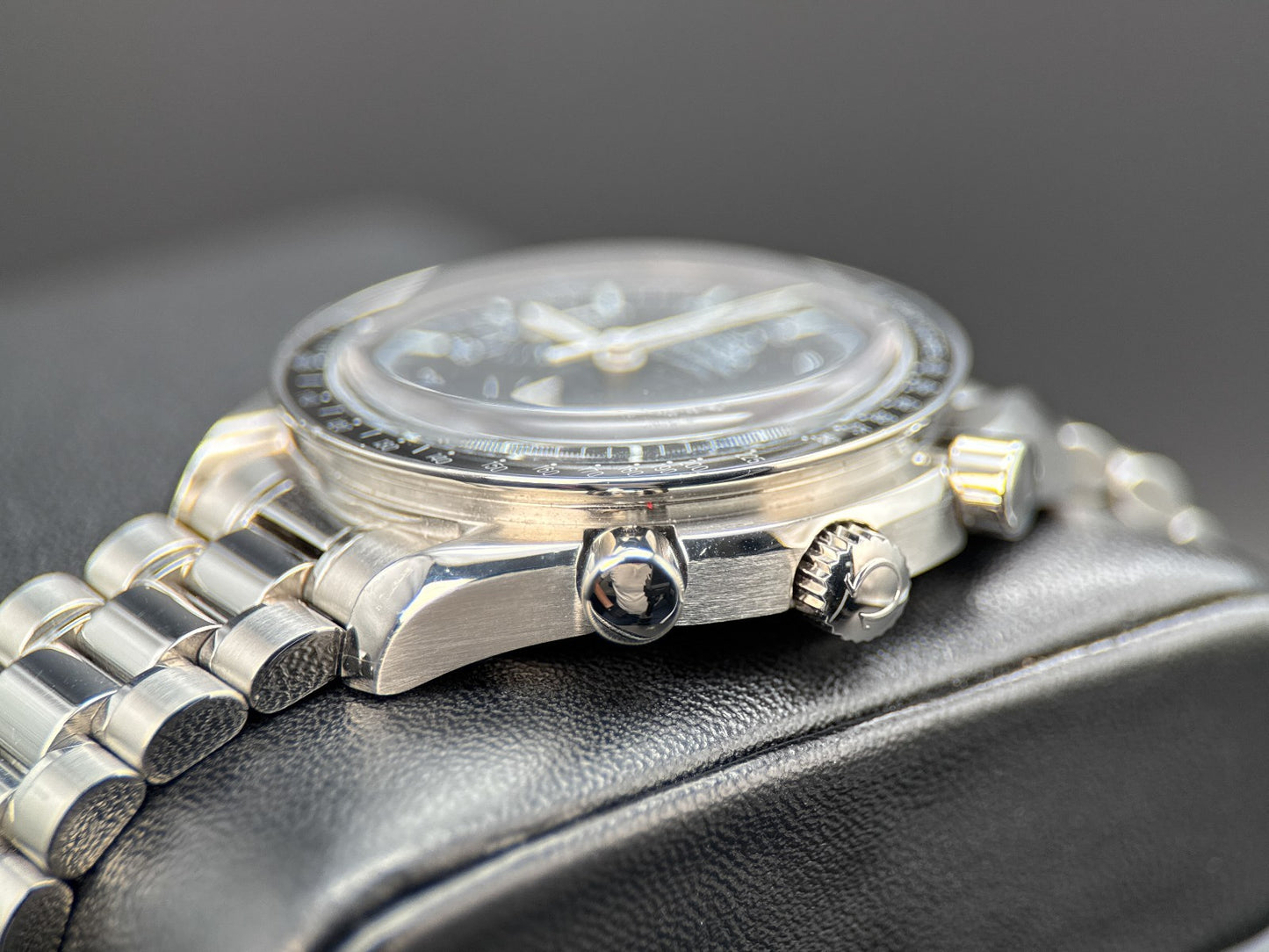 OMEGA Speedmaster Reduced 3510.50.00 Black Dial Steel 39mm Automatic Watch1
