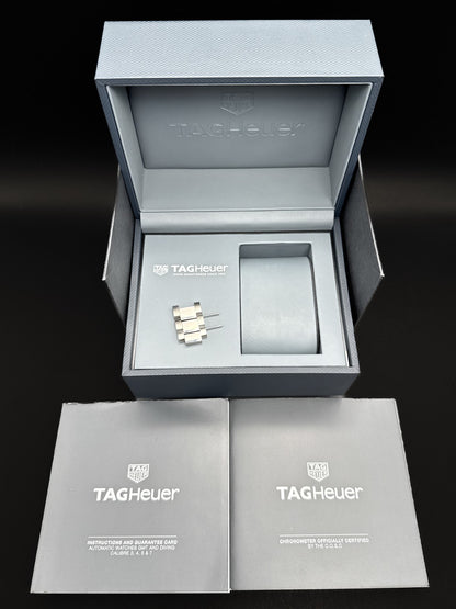 TAG Heuer Autavia GMT COSC WBE511A.BA0650 Blue Dial Automatic 42mm Watch10