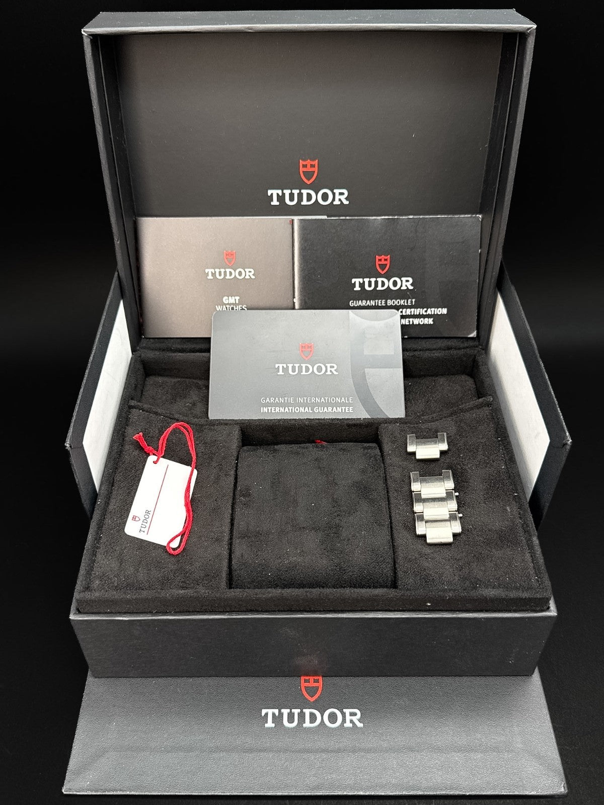TUDOR Black Bay Pro 79470 Black Dial Stainless Steel Automatic 39mm Watch - 202210