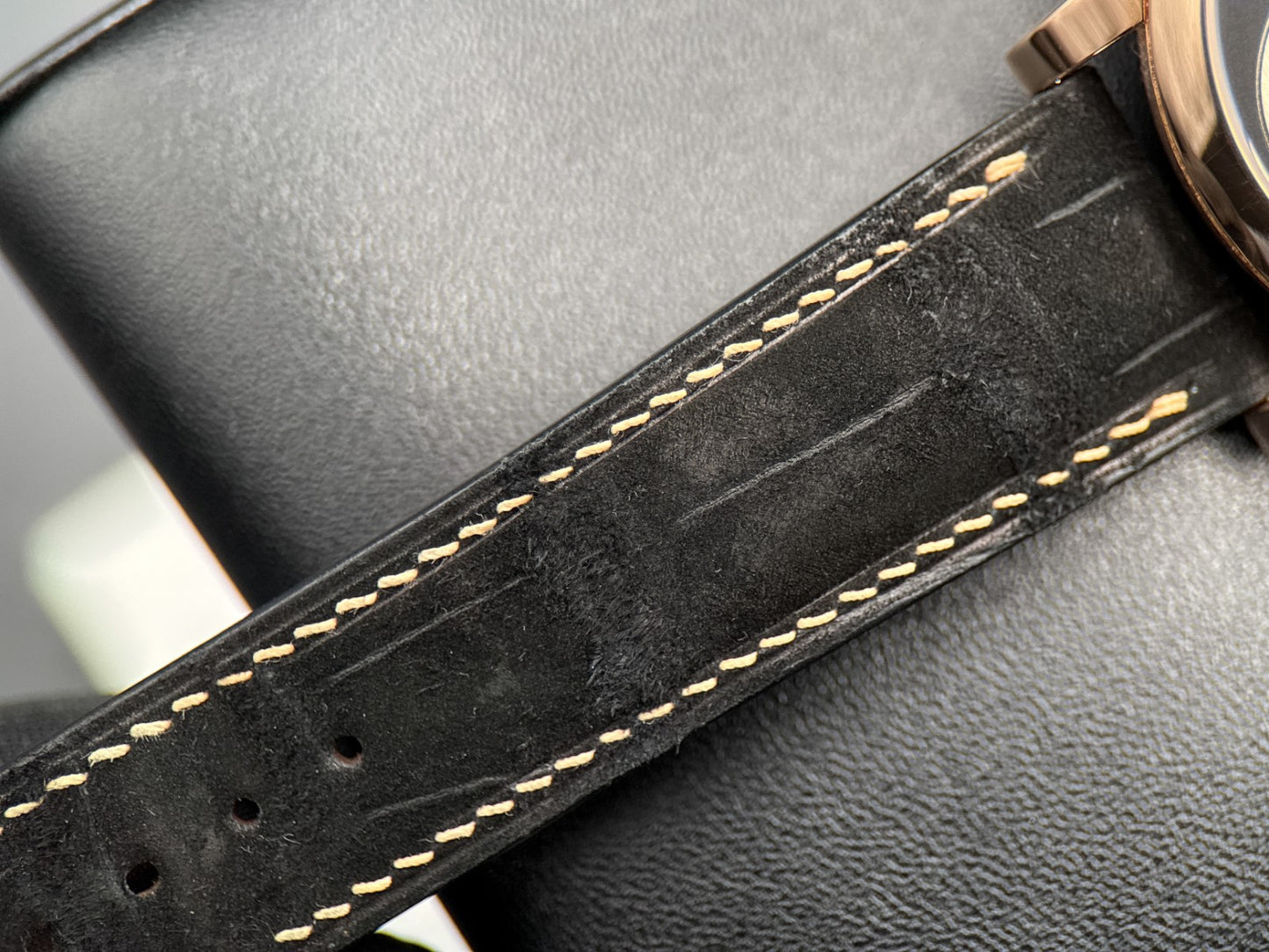 A. Lange & Söhne Zeitwerk 142.031 Rose Gold Black Dial Manual 41.9mm Watch 20236