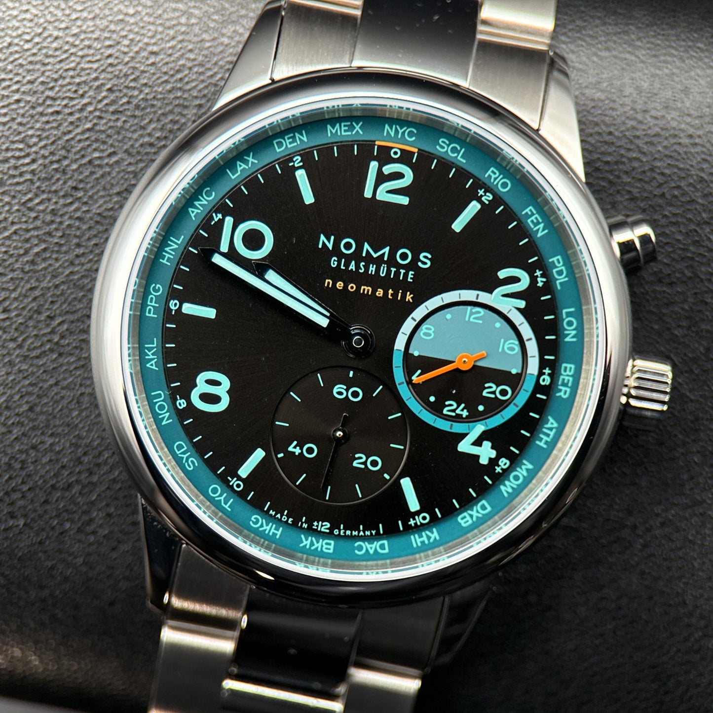Nomos Glashütte Club Sport Neomatik Worldtimer 790.S7 Trace Dial 40mm Watch0