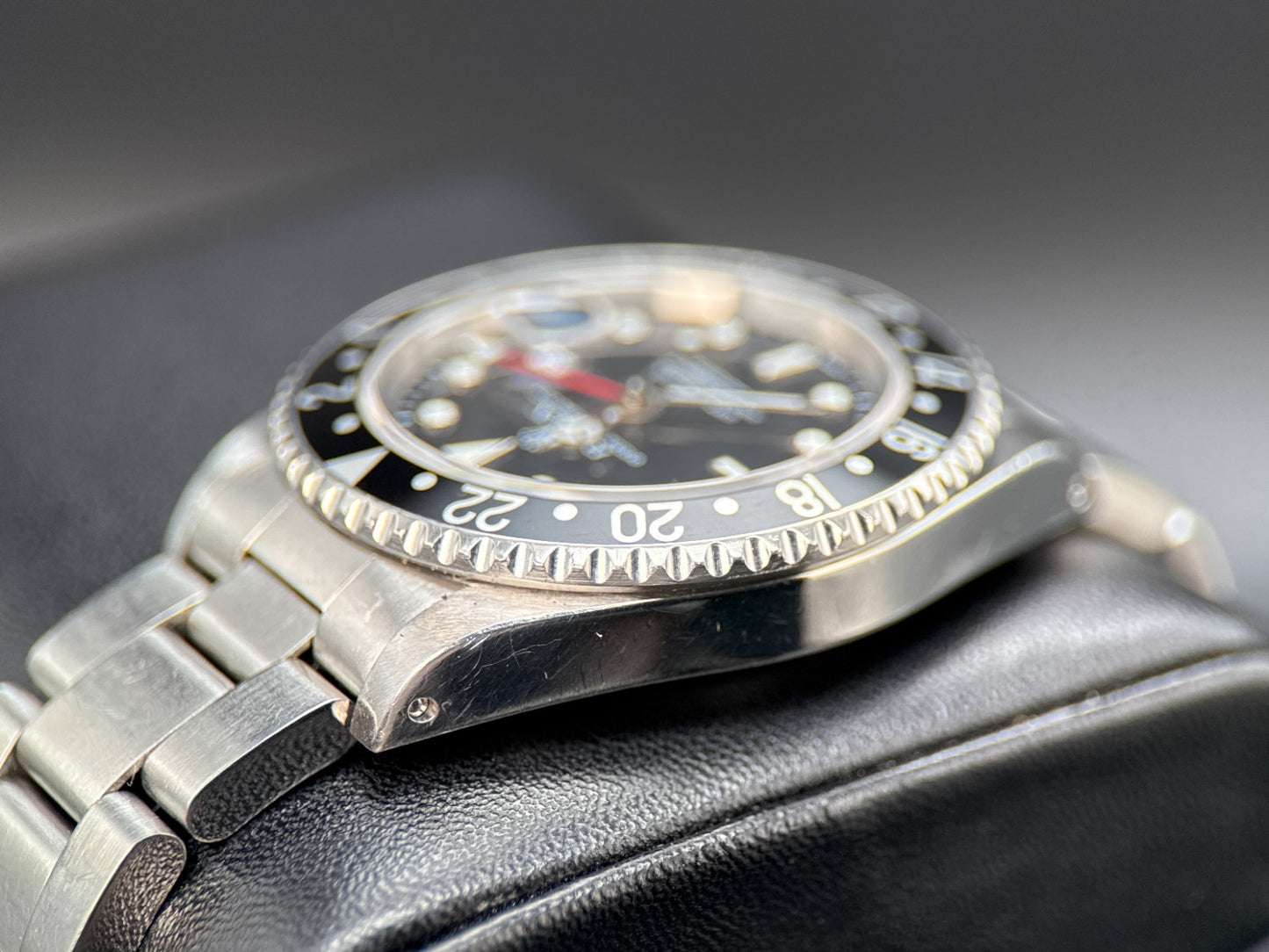 Rolex GMT-Master II 16710 Black Dial Stainless Steel Oyster Automatic 40mm Watch4