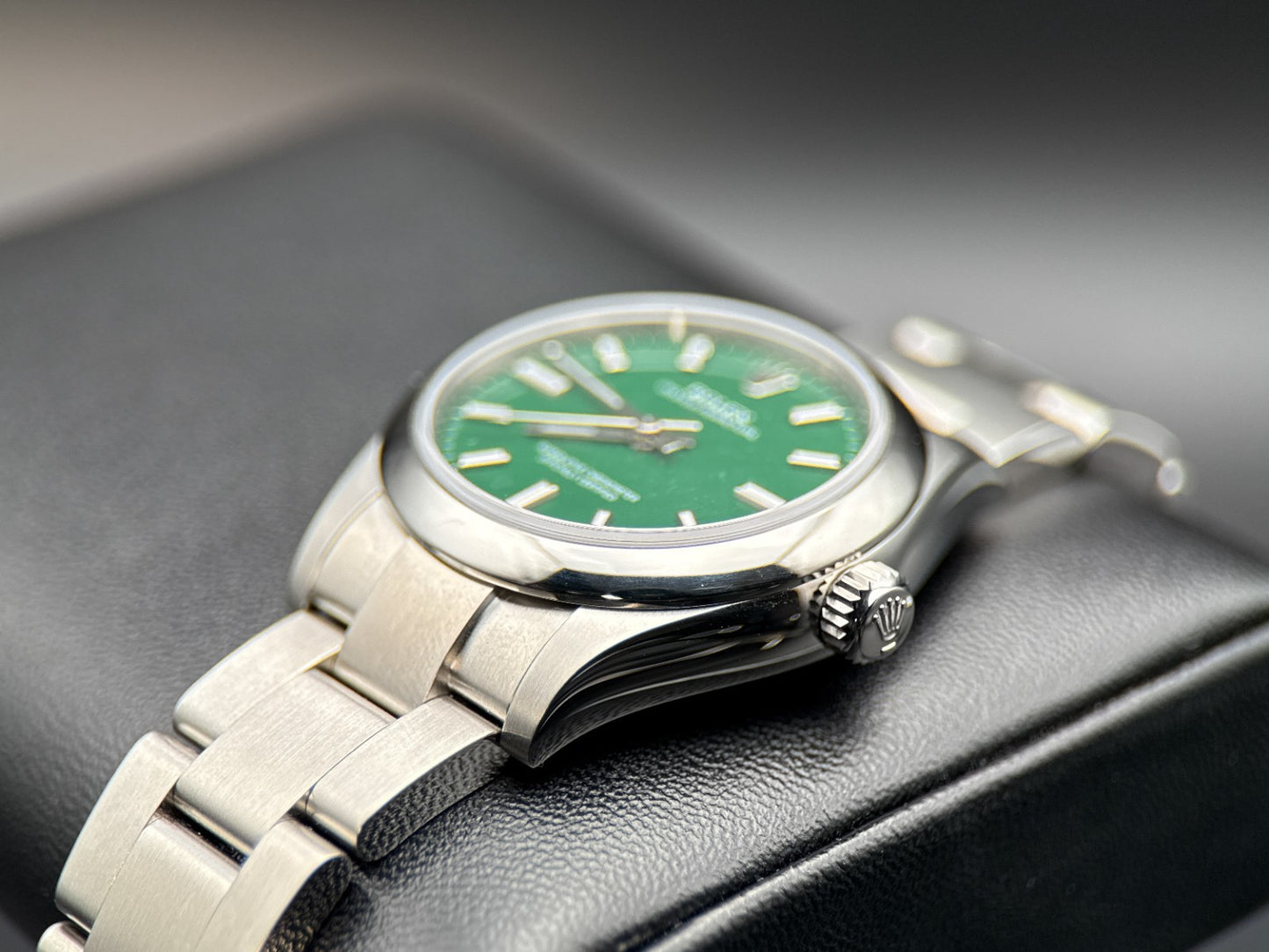 Rolex Oyster Perpetual 277200 Green Dial Steel Automatic 31mm Watch - 20251