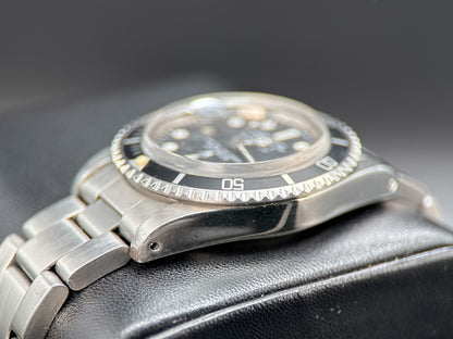 Vintage Rolex Submariner 1680 Black Dial Steel Oyster Automatic 40mm Watch4