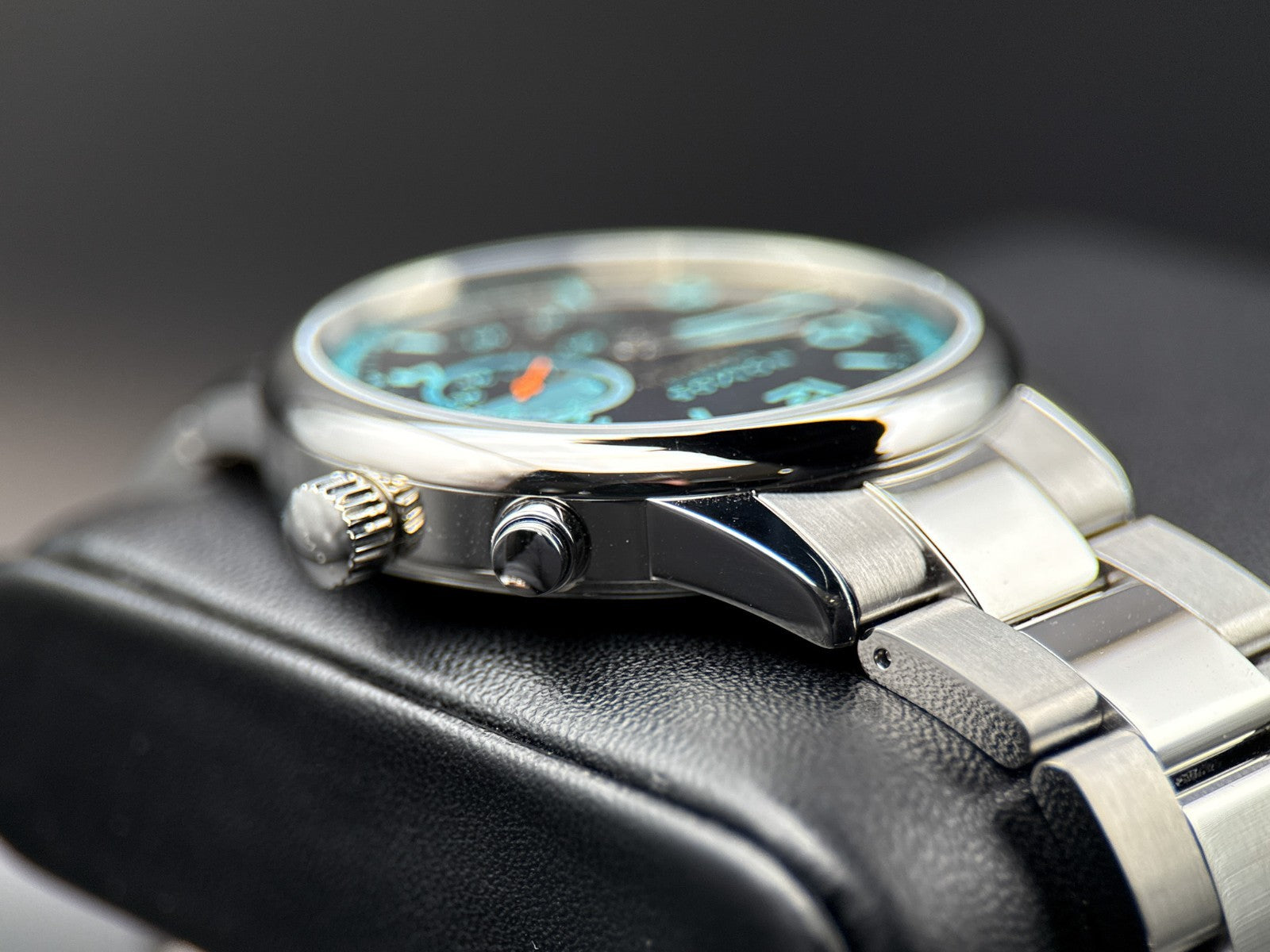 Nomos Glashütte Club Sport Neomatik Worldtimer 790.S7 Trace Dial 40mm Watch2