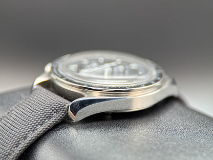 OMEGA Speedmaster Moonwatch 310.32.42.50.01.001 Black Dial 42mm Manual Watch3