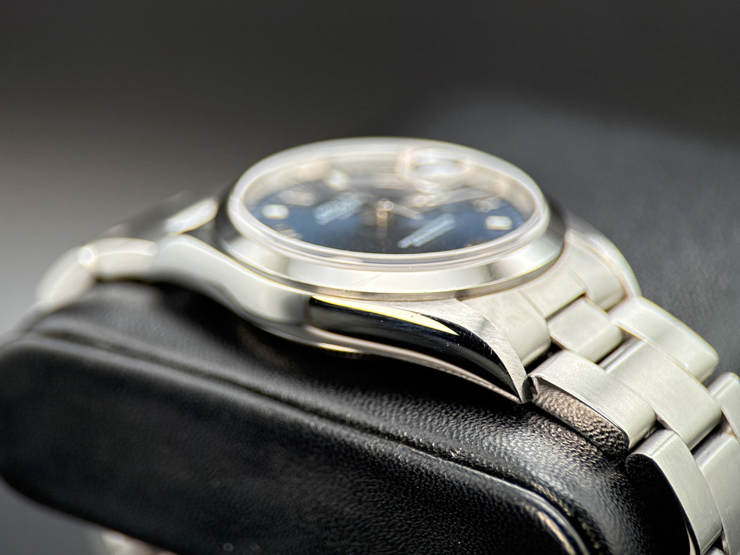 Rolex Oyster Perpetual Date 15200 Blue Dial 34mm Automatic Watch - 20053