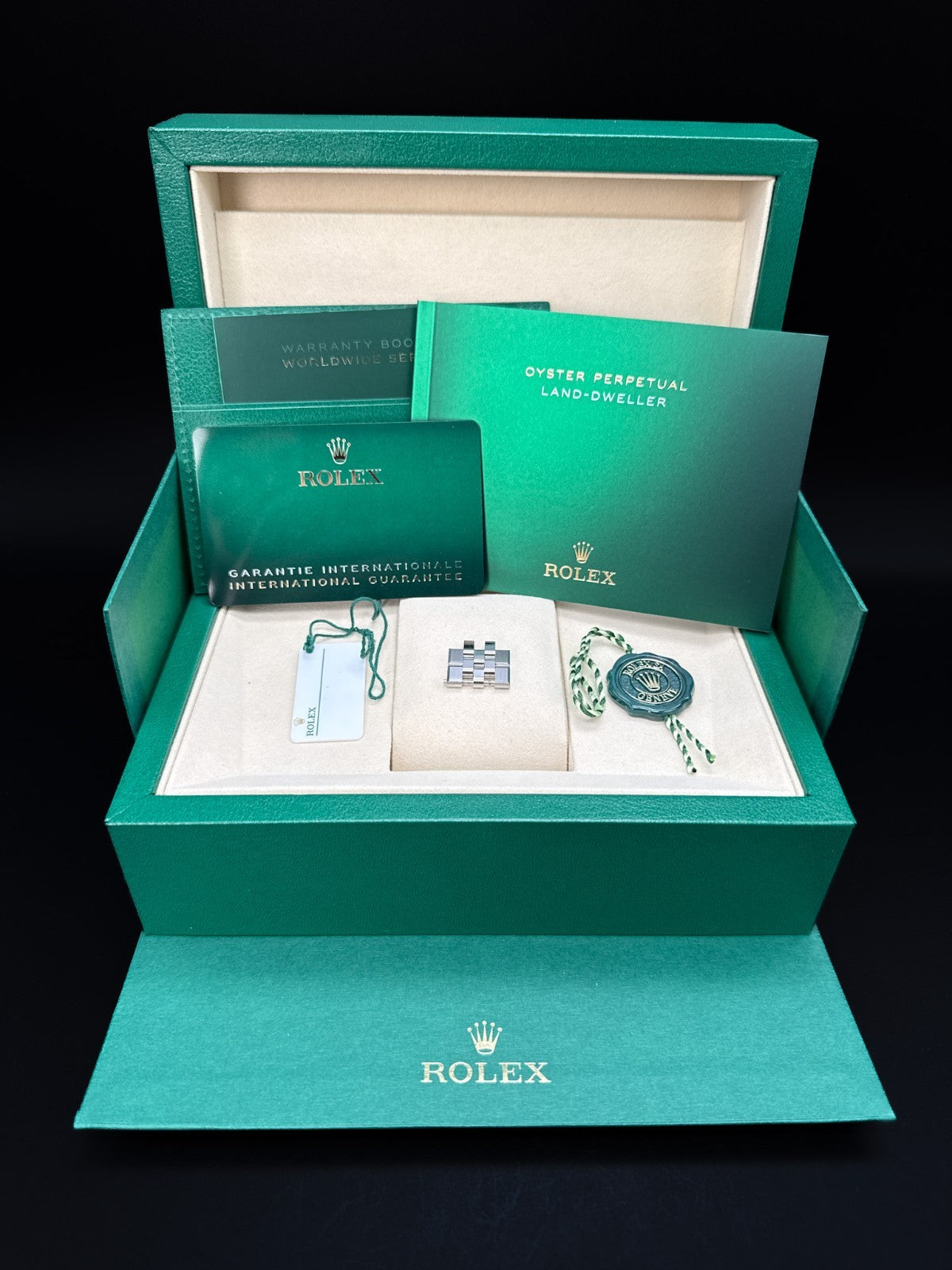 2026 Rolex Land-Dweller 127334 White Dial Automatic 40mm Stainless Steel  Watch10