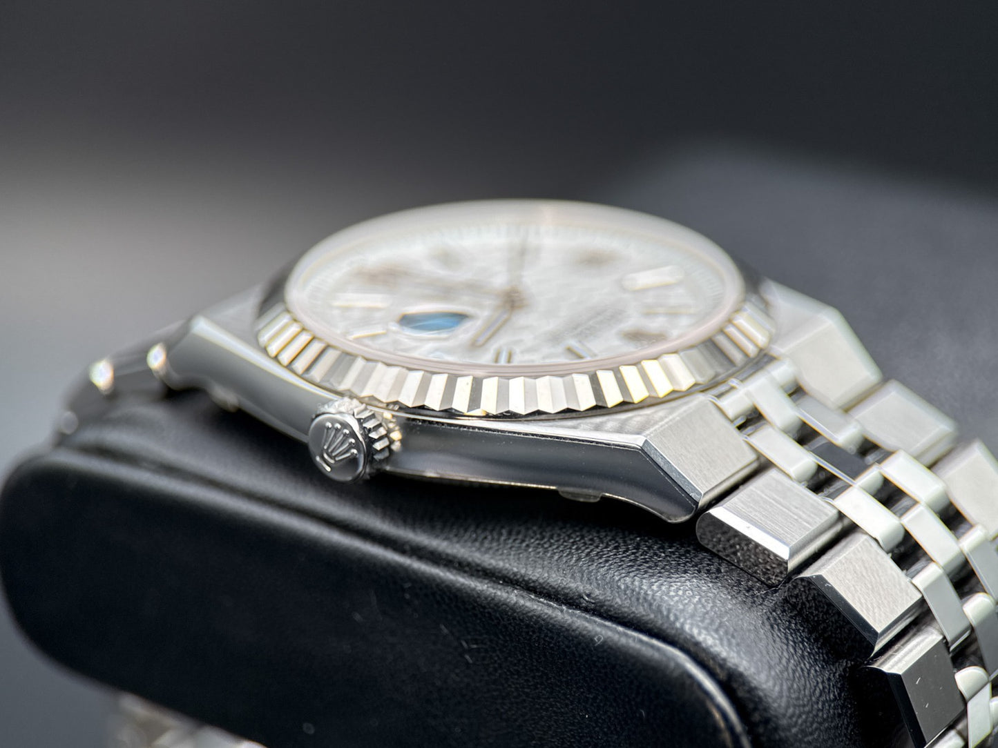 Rolex Land-Dweller 127334 White Dial Stainless Steel Automatic 40mm Watch - 20262