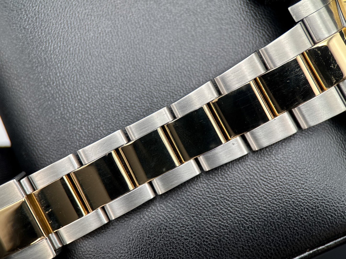 Rolex GMT-Master II 116713LN Black Dial Two-Tone Automatic 40mm Watch7