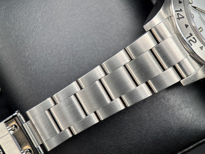 Rolex Explorer II White Dial 16570 Engraved Rehaut 40mm Automatic Watch - 20096
