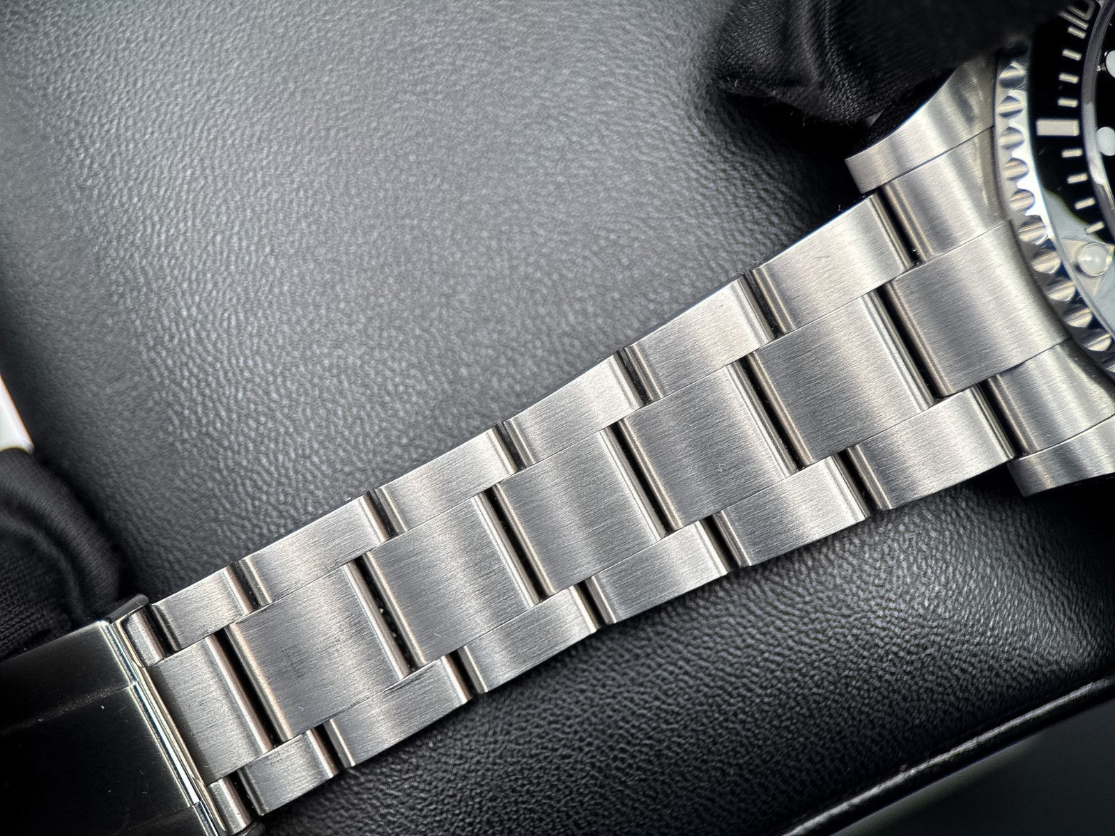 Rolex Submariner No-Date 124060 Black Dial Automatic 41mm Watch - 20267