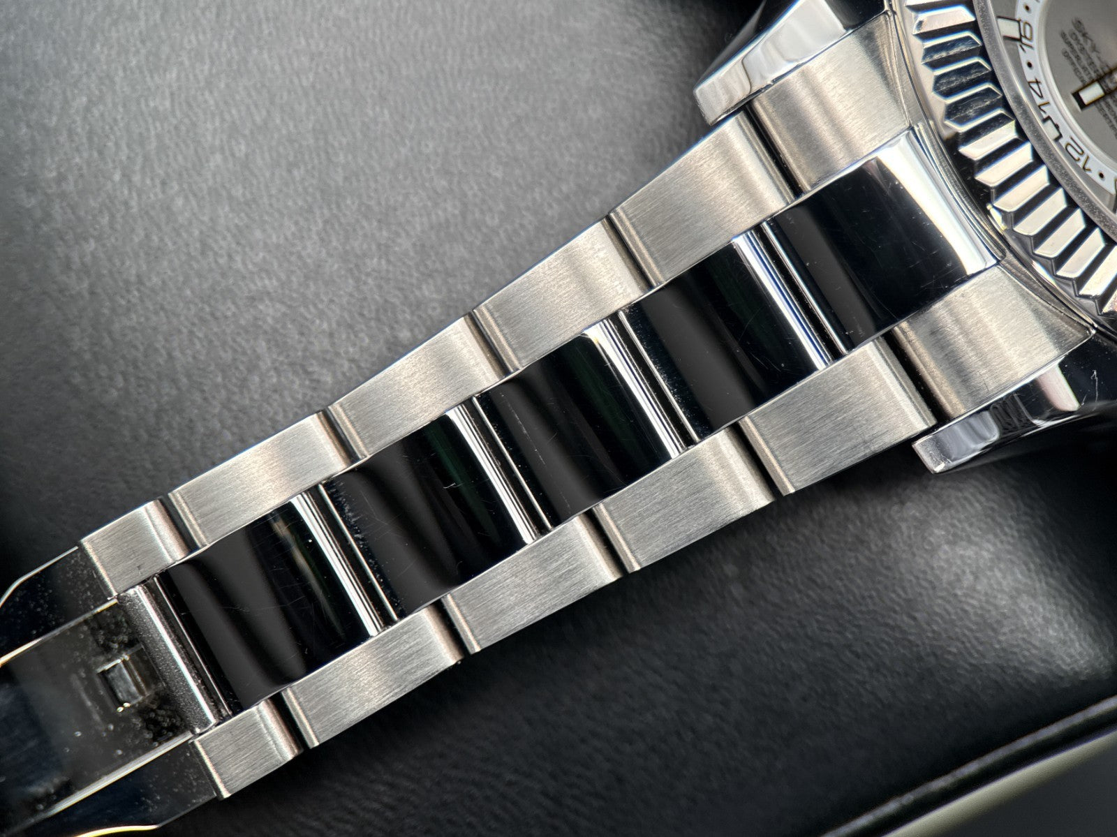 Rolex Sky-Dweller 326934 White Dial Oyster Bracelet Automatic 42mm Watch - 20186