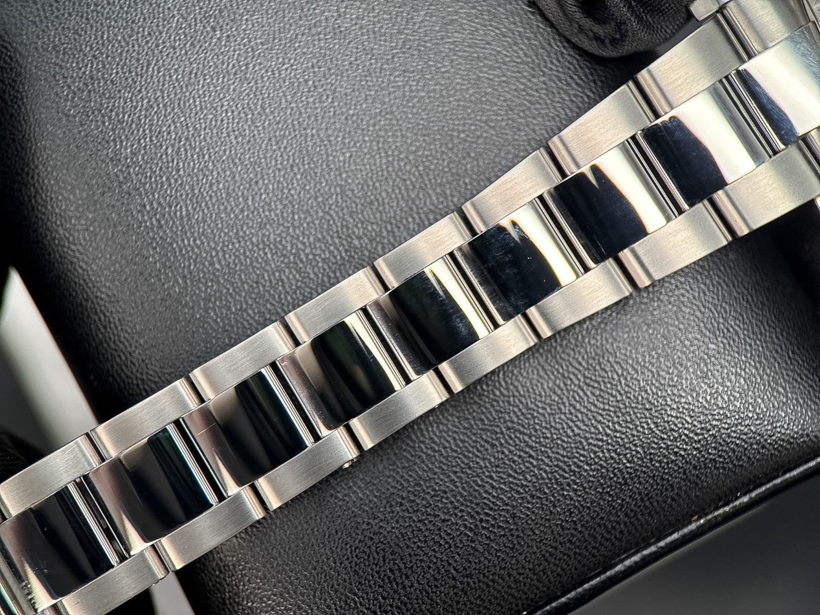 Rolex Yacht-Master 126622 Rhodium Dial 40mm Automatic Steel Watch - 20217