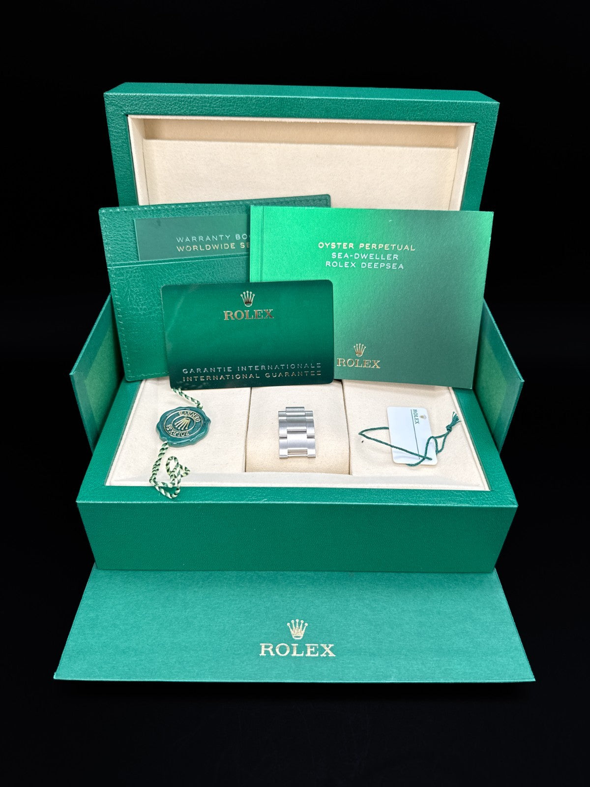 Rolex Sea-Dweller 126600 Black Dial Stainless Steel 43mm Automatic Watch - 202510