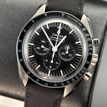 OMEGA Speedmaster Moonwatch 310.32.42.50.01.001 Black Dial 42mm Manual Watch0