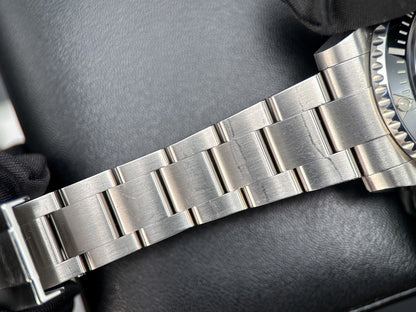 Rolex Sea-Dweller 116600 Black Dial Steel Oyster Automatic 40mm Watch - 20147