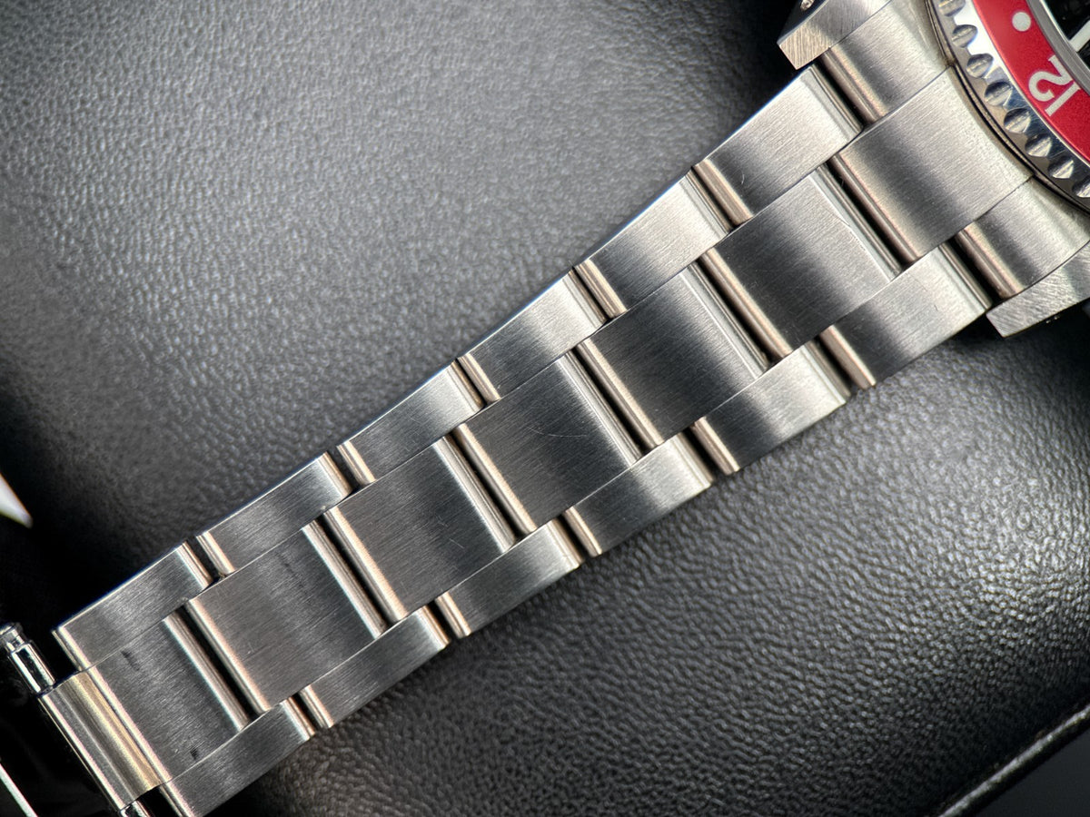 Rolex GMT-Master II 16710 Pepsi Black Dial - photo 7 of 11