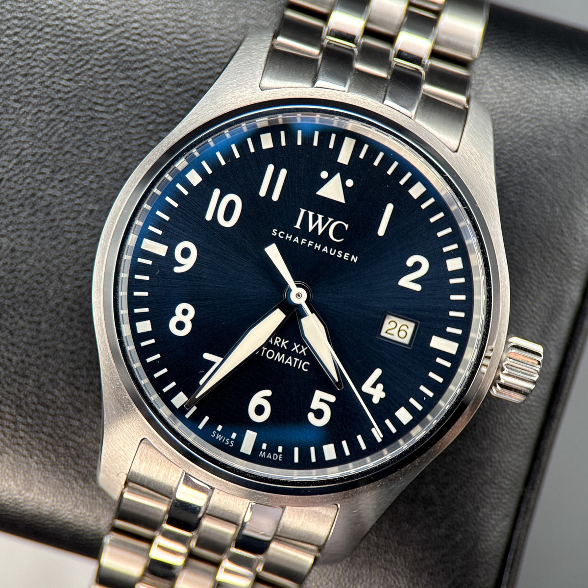 IWC Pilot's Watch Mark XX IW3282-04 Blue Dial 2025 - photo 1 of 11