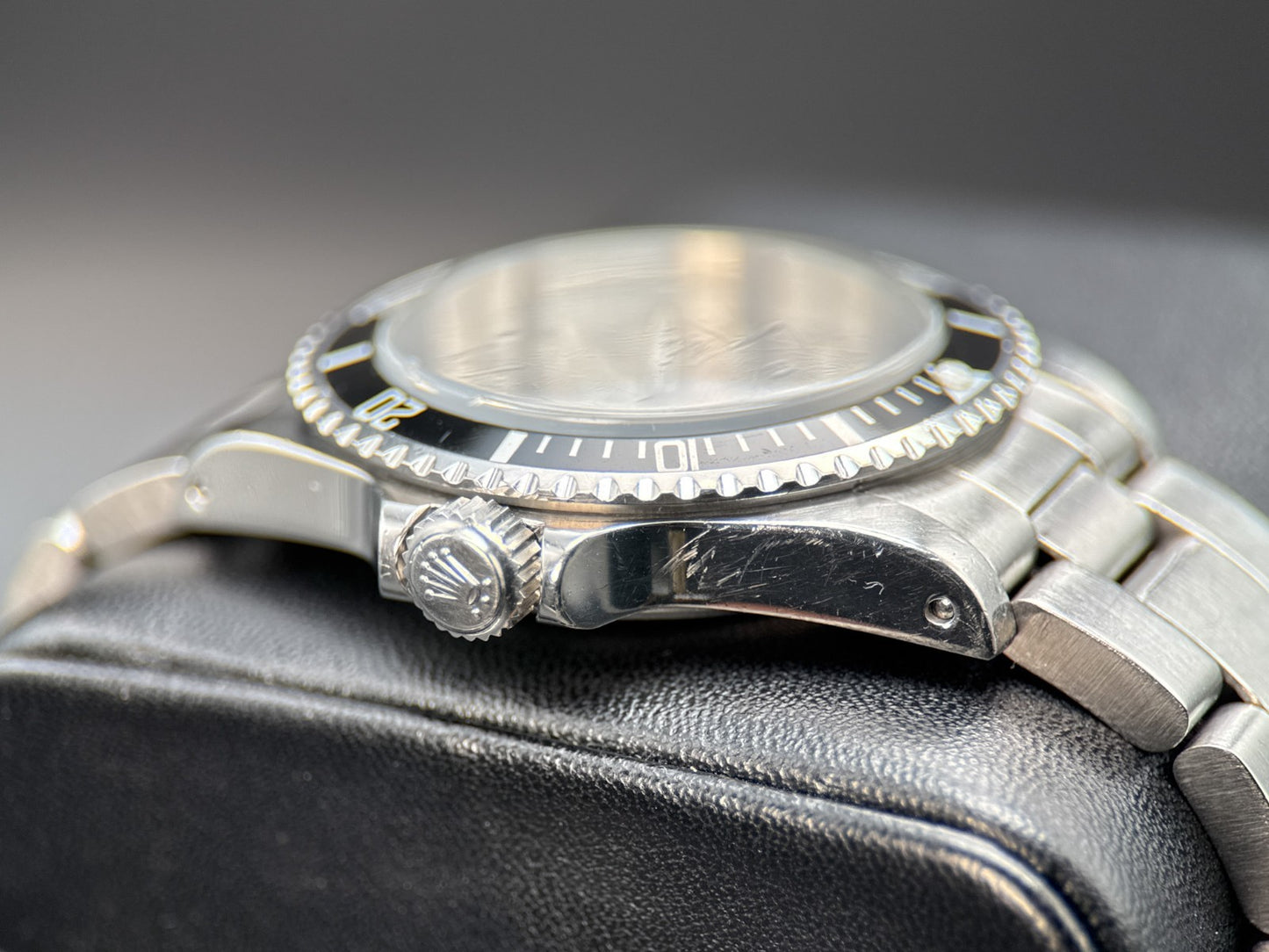 Vintage Rolex Submariner No-Date 5513 Black Spider Dial Complete Set - 19861