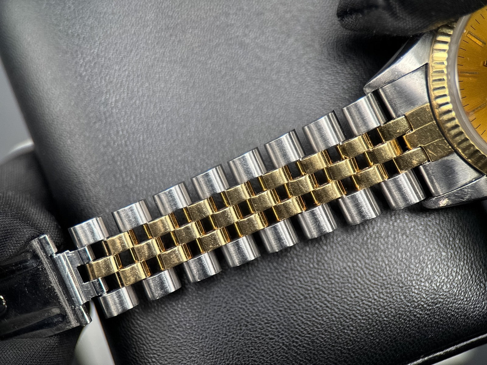 Rolex Oyster Perpetual 14233 Champagne Dial Two-Tone Automatic 34mm Watch6