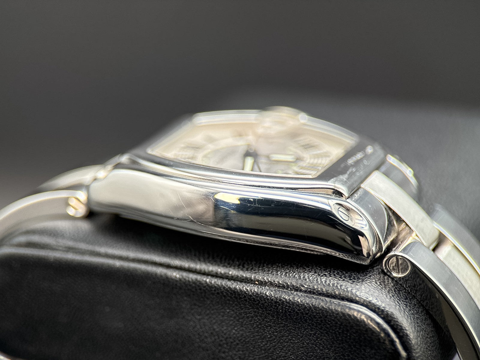 Cartier Roadster 2510 Silver Dial Steel Bracelet Automatic 37x44mm Watch3
