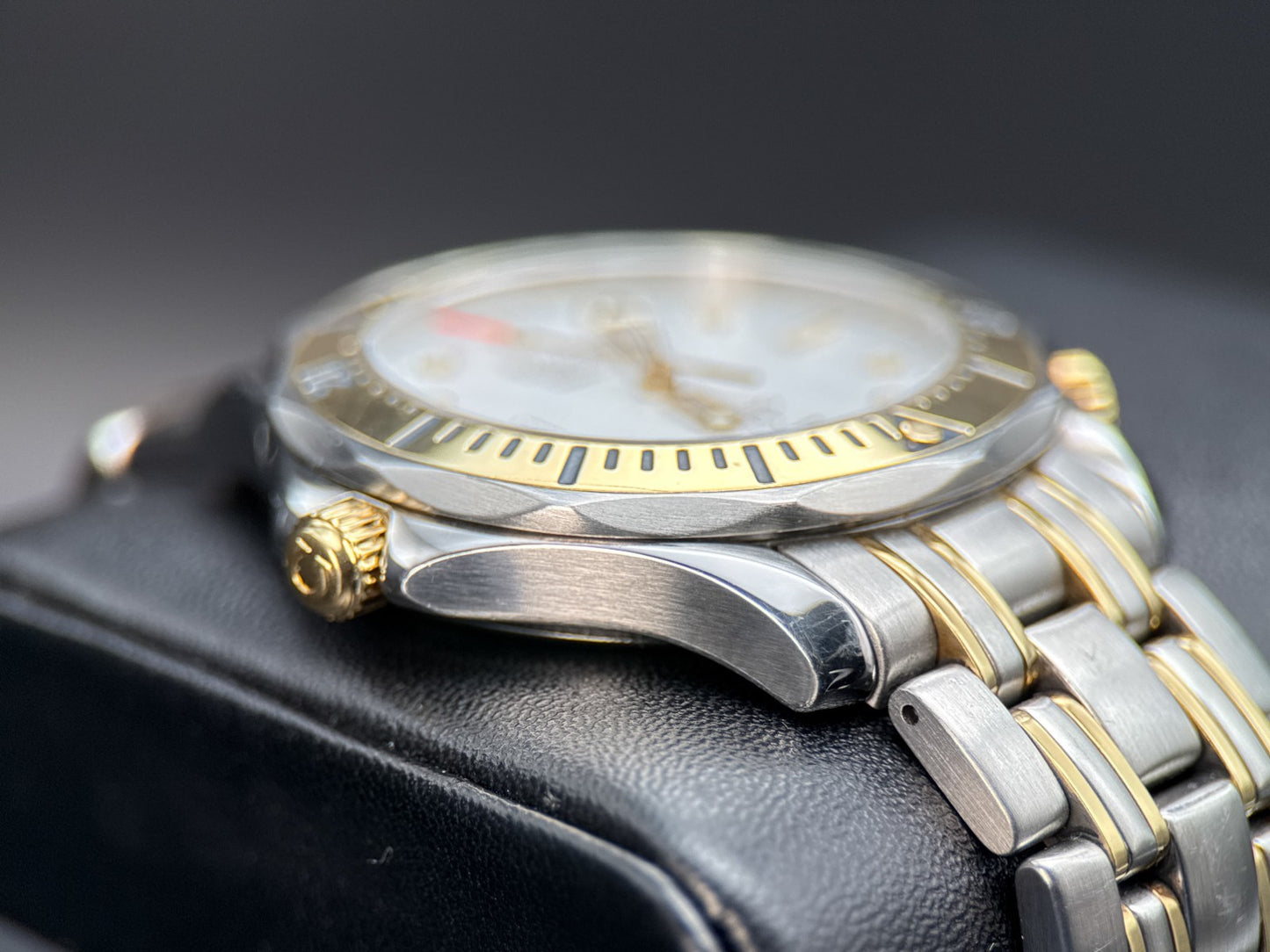 Omega Seamaster Diver 300M 168.1503 Two-Tone White Dial Automatic 41mm Watch2