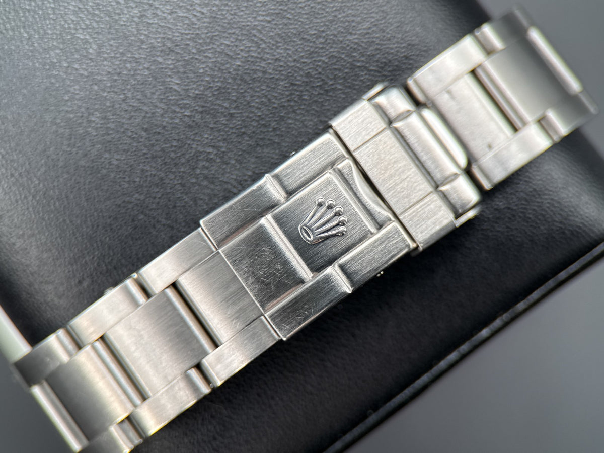 Rolex GMT-Master II 16710 Pepsi Black Dial - photo 10 of 11