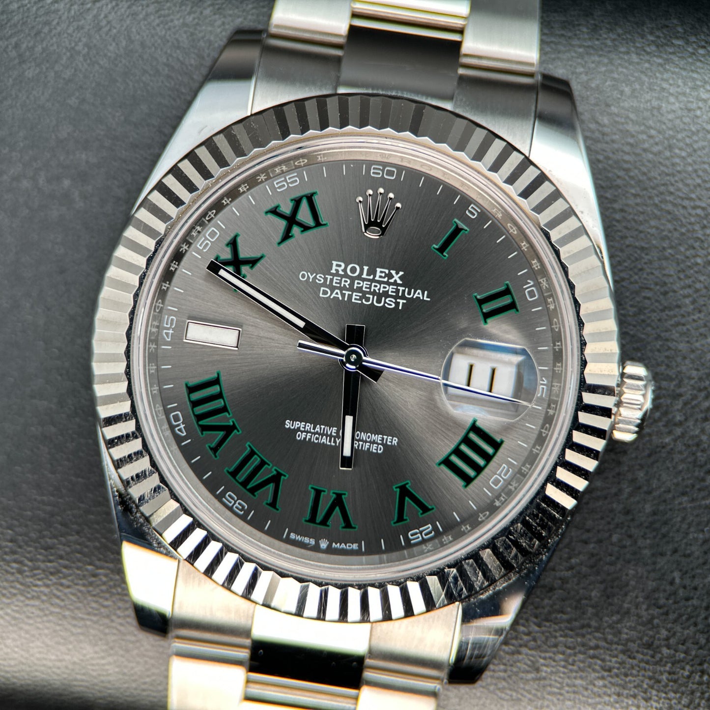 6757037
