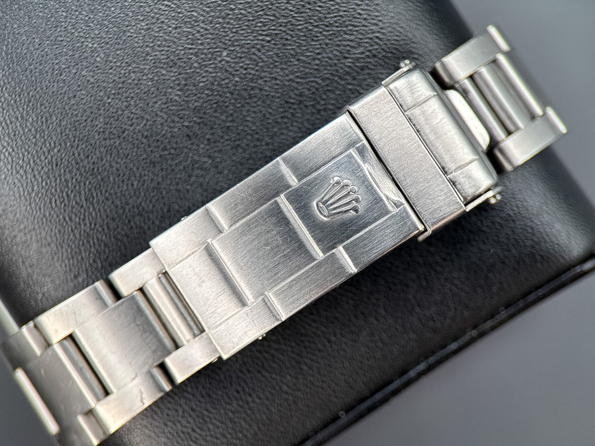 Vintage Rolex Submariner 1680 Black Dial Steel Oyster Automatic 40mm Watch9