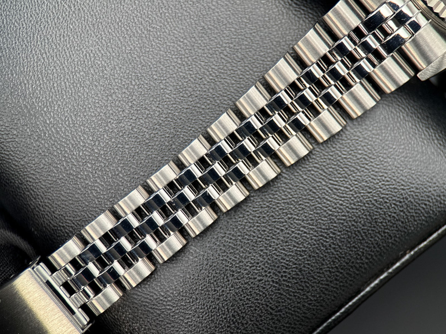 Rolex Datejust 78274 Blue Roman Dial Jubilee Automatic 31mm Watch - 20047
